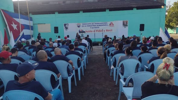 Acto en la Empresa de Conservas de Vegetales Acto en la Empresa de Conservas de Vegetales